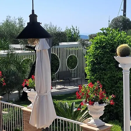 Giselda Con Idromassaggio Villa *