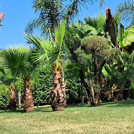 Giselda Con Idromassaggio Villa