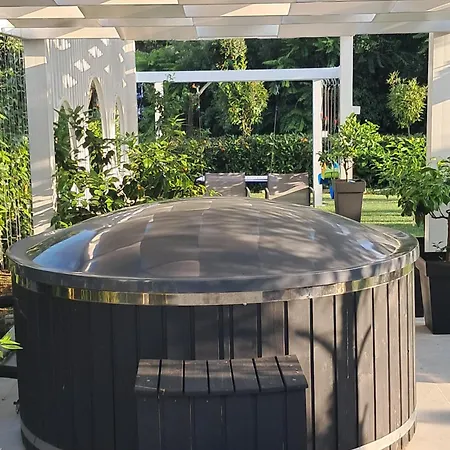 Giselda Con Idromassaggio 别墅 福尔米亚